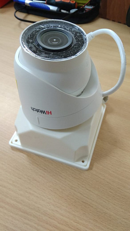 DS-I203(E) 2Мп купольная IP-камера с EXIR-подсветкой до 30м