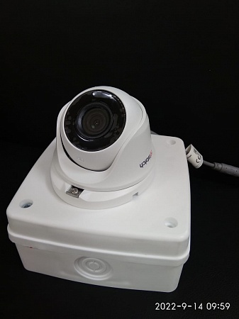DS-T203(B) 2Мп уличная купольная HD-TVI камера с EXIR-подсветкой до 20м